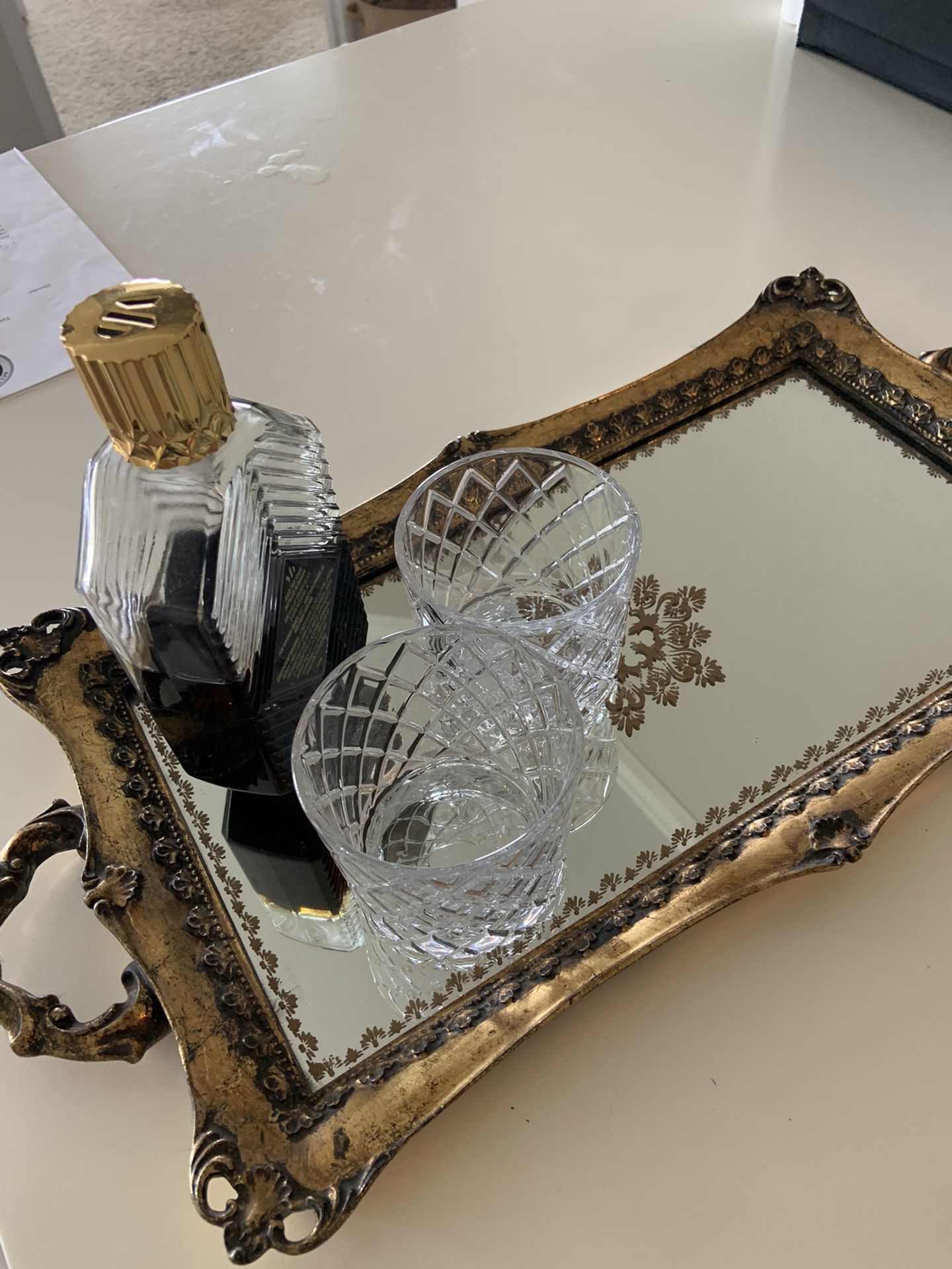 Antique Unique Mirror Whiskey / Drink Stand 🥃