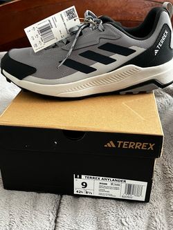 Adidas Terrex size 9 1/2 men