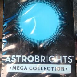 **NEW** IN PACKING/ Astrobrights Mega Collection, Colored Paper, "Brilliant" 5-Color Assortment, 625 Sheets 