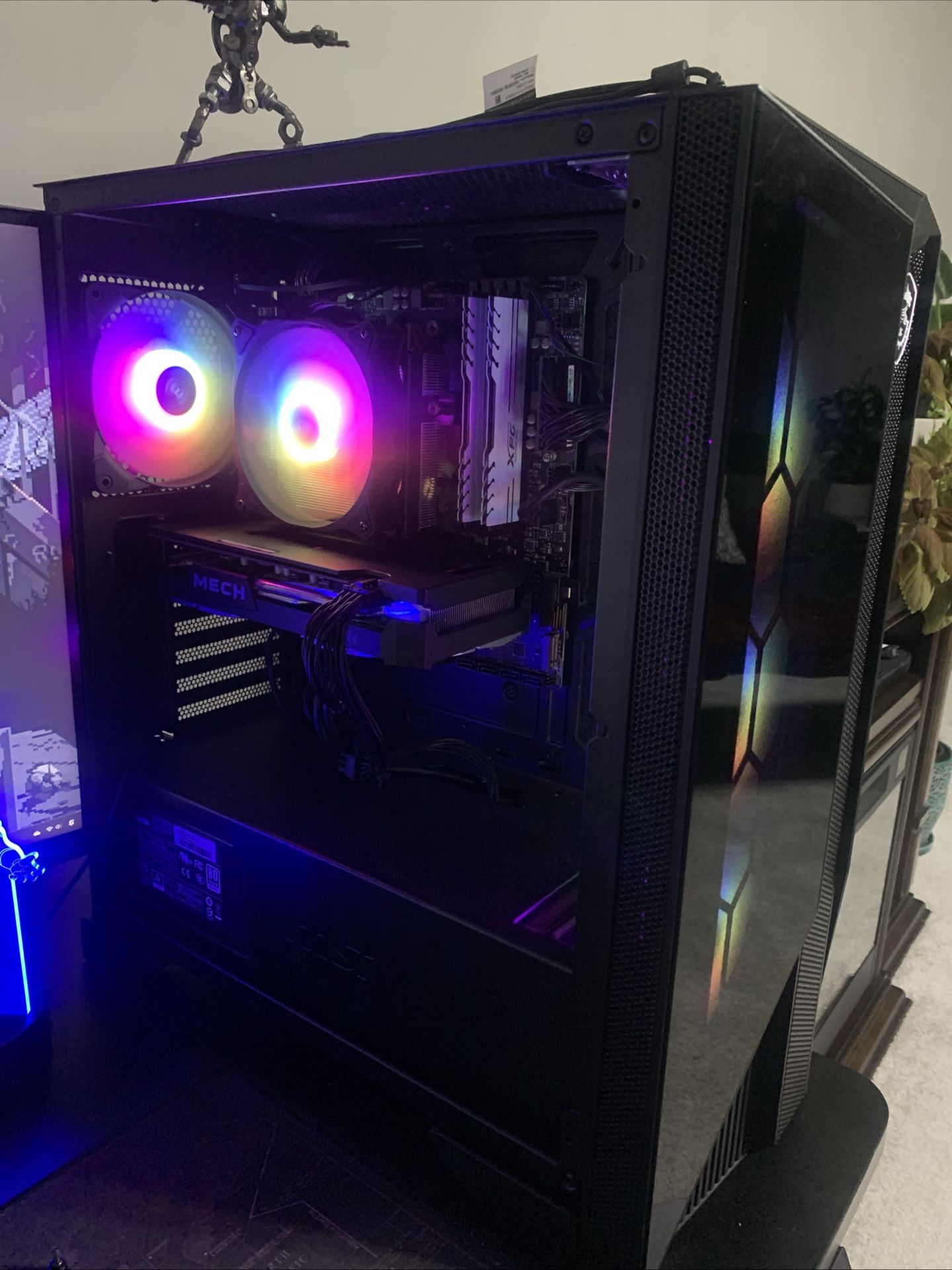 Gaming PC – RX 6600 / Ryzen 7 – Price Negotiable