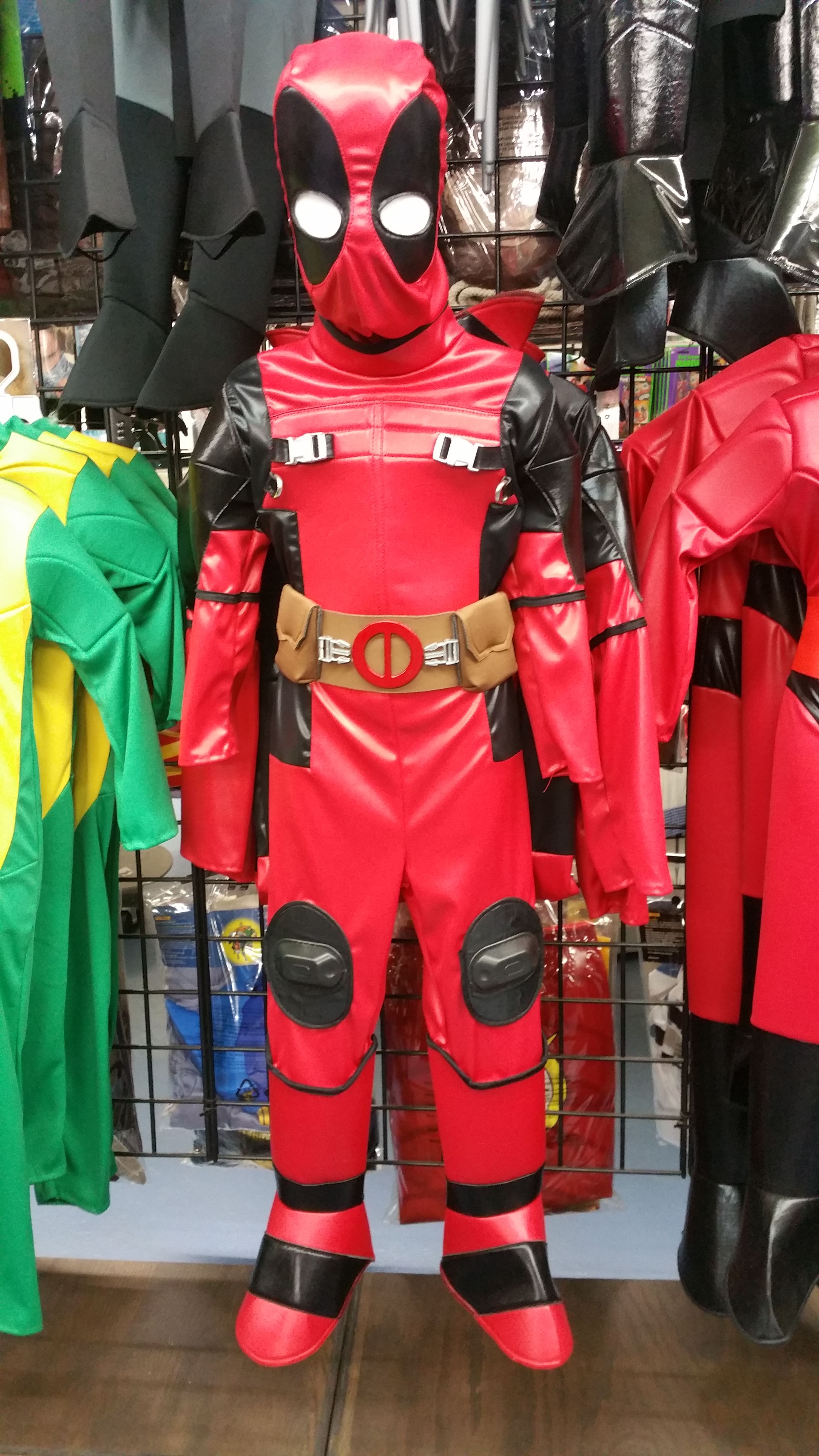 HALLOWEEN Hand made deadpool costume for kids