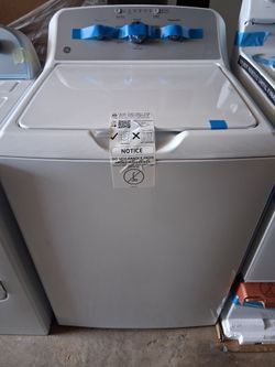 New GE
4.3 cu. ft. Top Load Washer in White with Dual Action Agitator and Cold Plus, Sanitize with Oxi