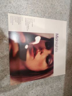 Taylor Swift 'Midnights' Limited Edition- Lavender Marbled Vinyl