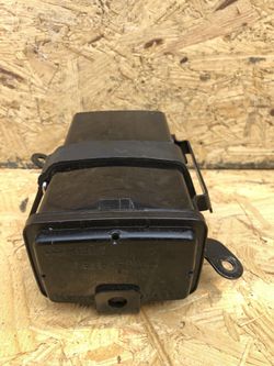 2018-2020 Kawasaki Ninja 400 OEM Evap vapor charcoal emission canister 16164-0012