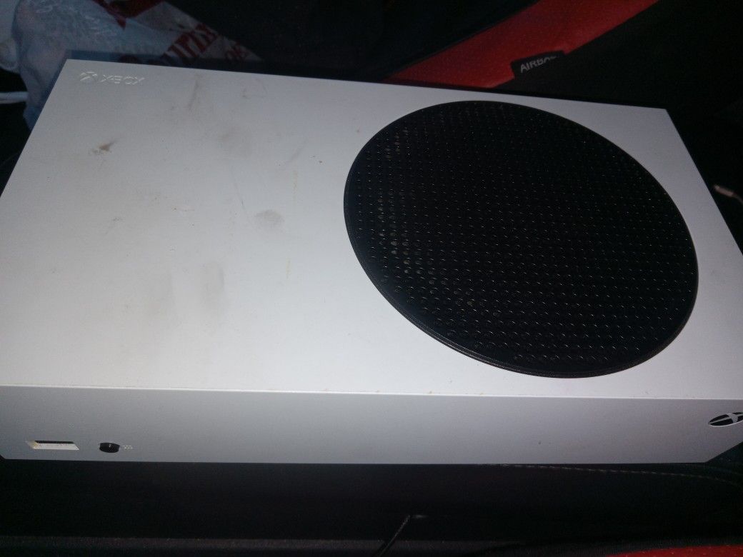 White Xbox S Series Like New