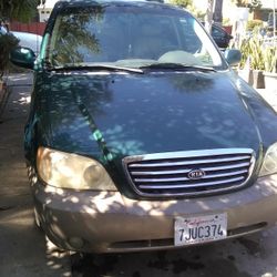 2002 KIA Sedona