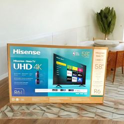 HD323 58” Hisense smart Roku 4k led Uhd tv Floor Model Display 