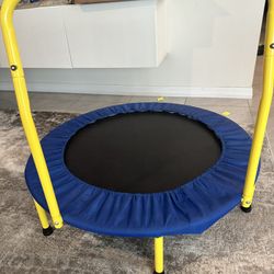 Trampoline 