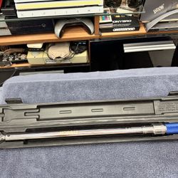 Kobalt Torque Wrench 