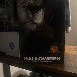 Micheal Myers Collectible 