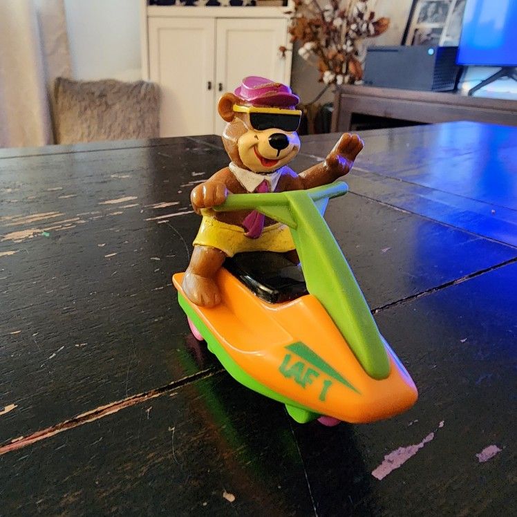 Vintage Yogi the Bear Figure