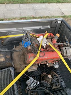 Chevy 350 Motor/Transmisson 