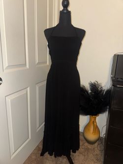 Cute long halter style dress with pull strings in back