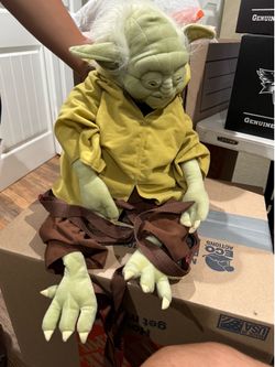 $40 obo Star Wars Yoda Plush Character Backpack