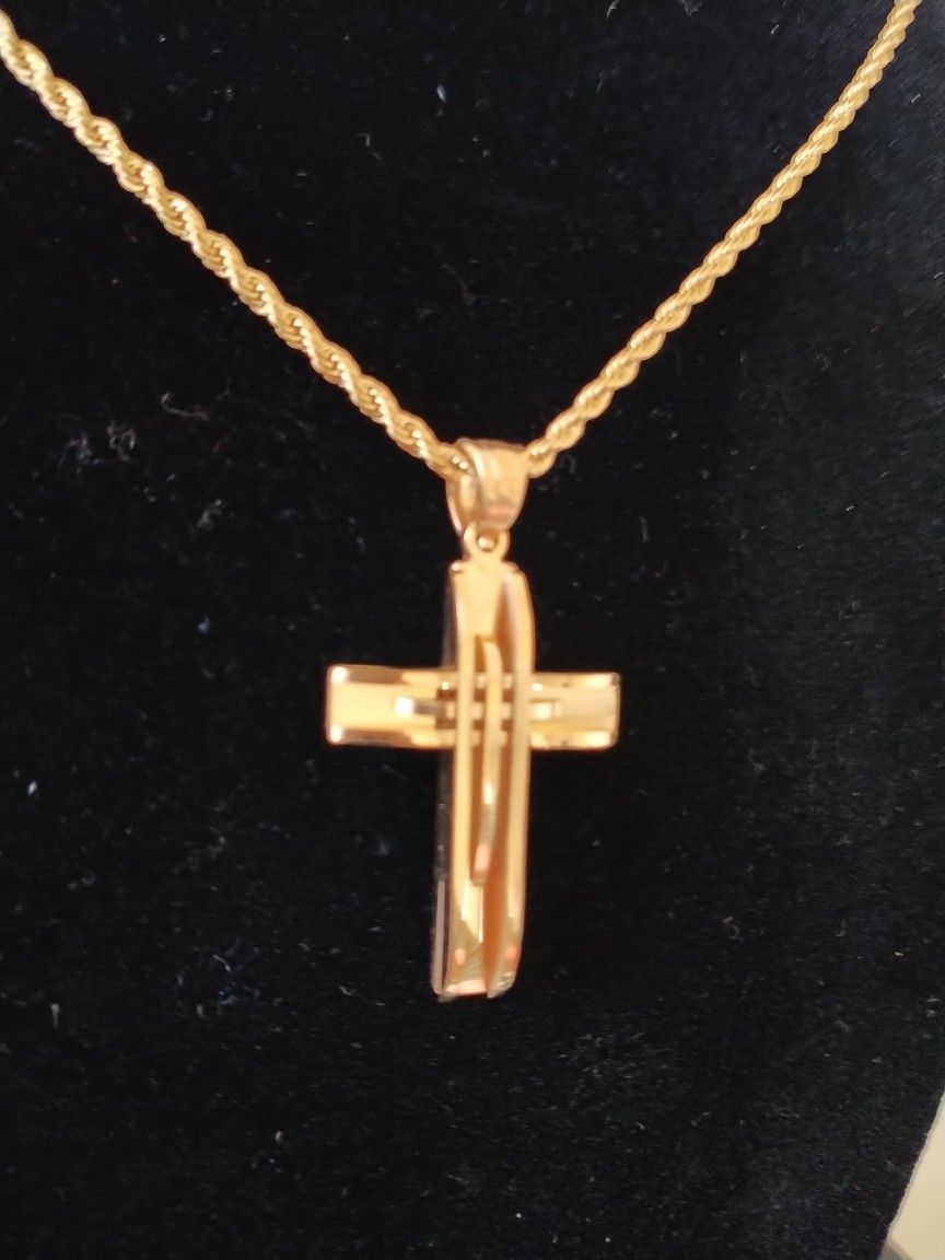 Gold 18k Plated Chain Necklace With Pendant