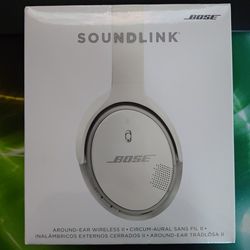 Bose SoundLink Around Ear Wireless Headphones 2