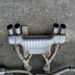 Exhaust system for BMW