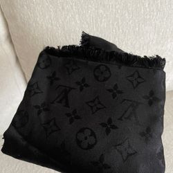 Louis Vuitton Scarf