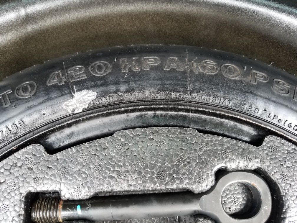 Hyundai veloster turbo spare tire kit for Sale in Baltimore, MD OfferUp