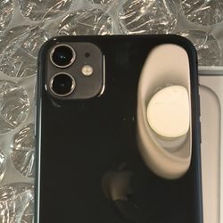 iPhone 11 UNLOCKED 