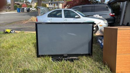 SAMSUNG TV