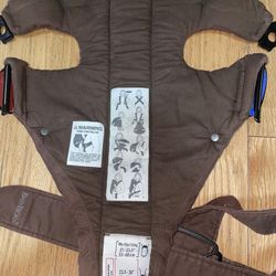 baby bjorn carrier