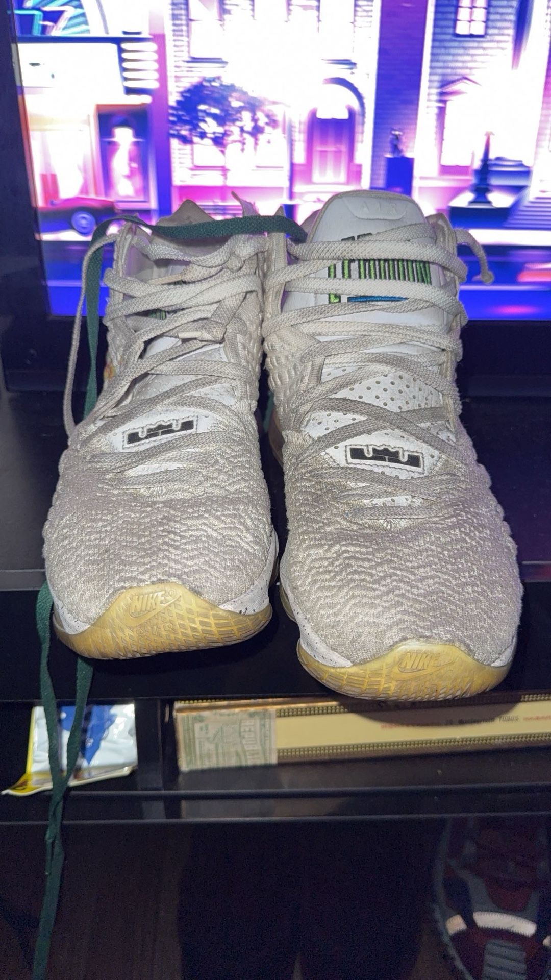 LeBron’s Size 10 1/2