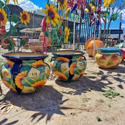 Metal Yard Art, Wind Spinners & POTTERY 🌵 