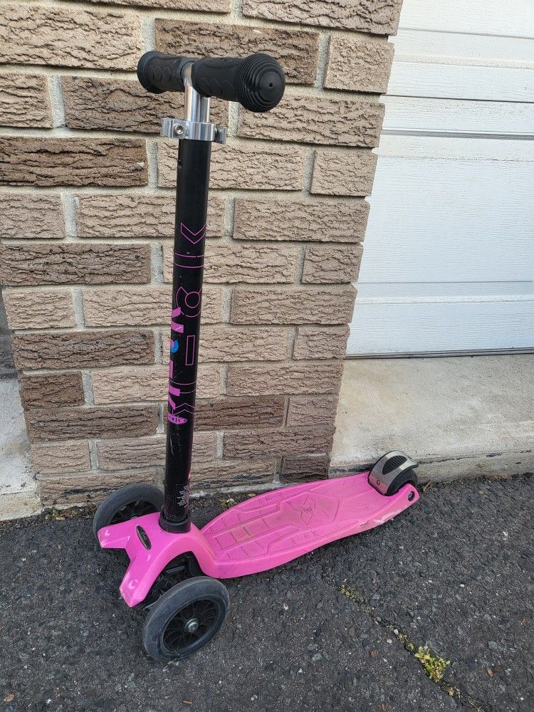 3 Wheel Scooter (For Kids) Read Bio!