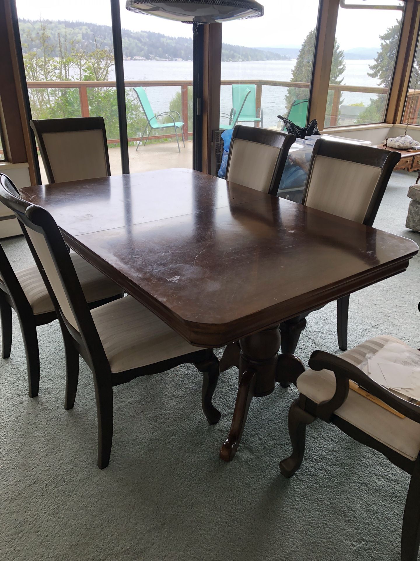 Dining Table And 6 Chairs