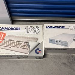 Commodore 128 Computer With 1571 Disk Drive Very Good Condition in Original Box