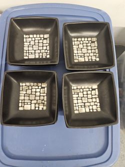 8 Piece Square Bowl Set