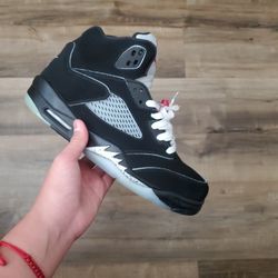 Jordan 5 Metallic 