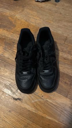Air Force one black size 8