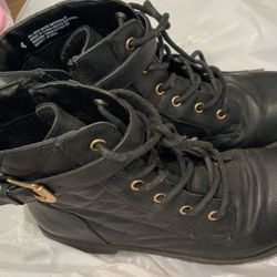 Girls Boots