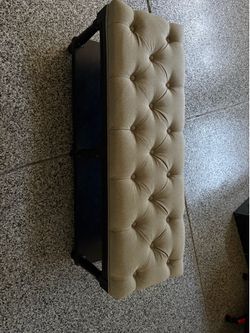 Shoe bench