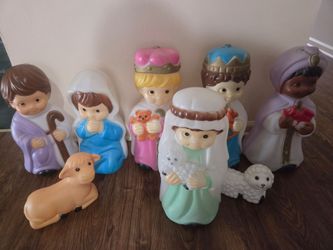 Lot of Vintage Empire Nativity Figures