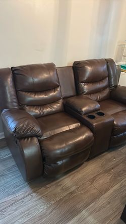 Brown Leather Recliner Loveseat with Console