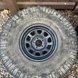 Tires 35 12.50 15 Mickey Thompson