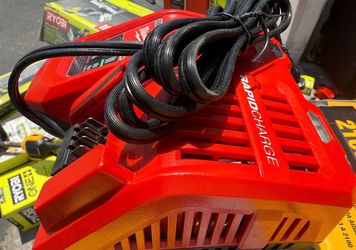 Milwaukee Rapid Charge Battery Charger