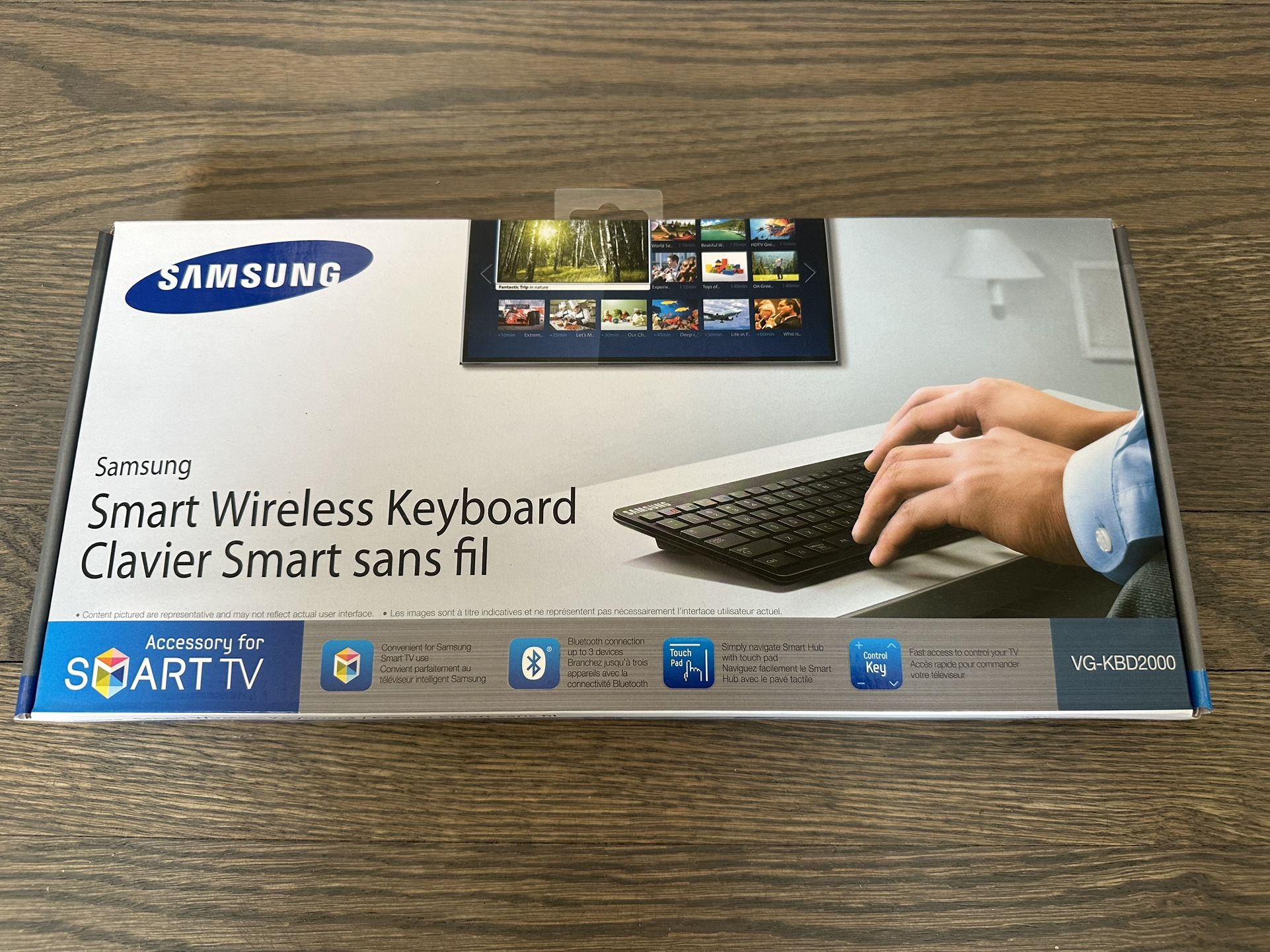 NEW Samsung Smart Wireless Keyboard VG-KBD2000 TV Bluetooth Mouse Touchpad (open box)