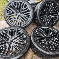 24s new year still brand new no curb check no crack tires or brand new 90% all round matching tires