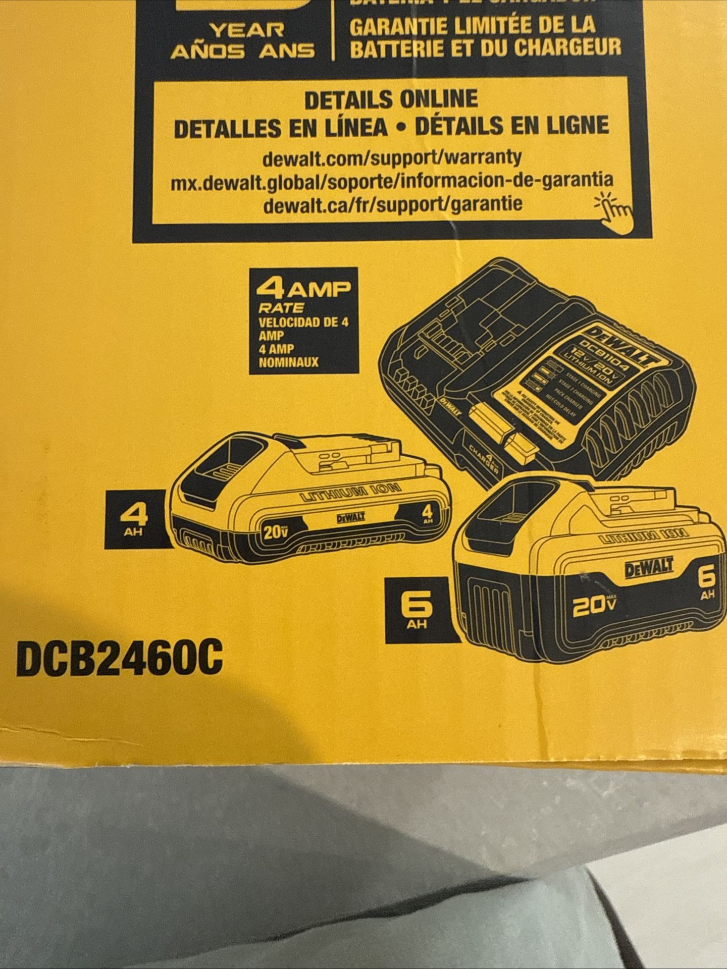 DEWALT 20V MAX Lithium-Ion 6.0Ah and 4.0Ah Battery and Charger Starter Kit