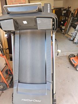 Pro forma CC500 treadmill