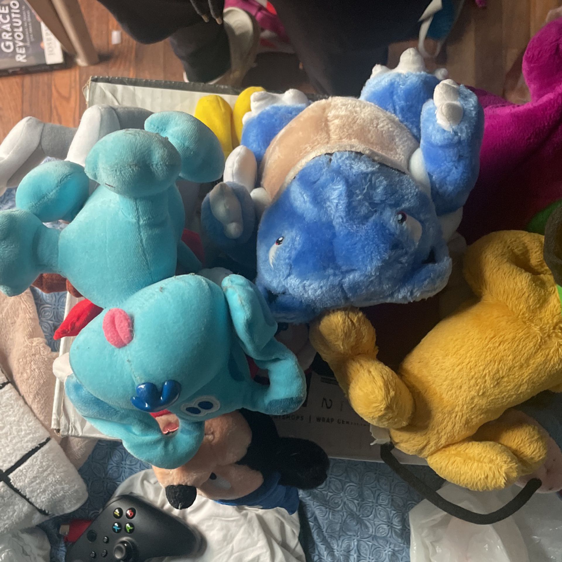 Vintage Plush Toys From The 90’s