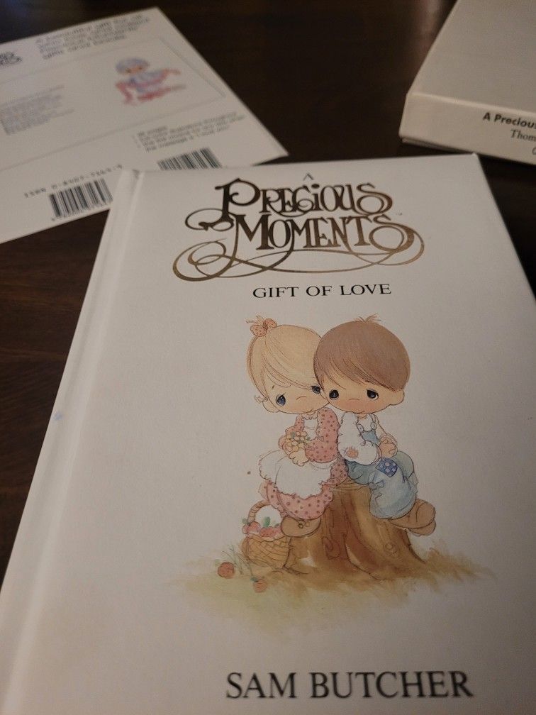Precious Moments Gift of Love Book