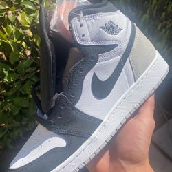 Jordan 1 Bleached Coral