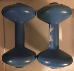Blue Plastic Coated Pair of 5 Pound Exercise Weights Dumbells