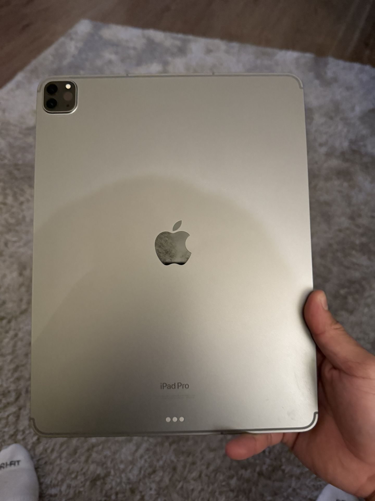 iPad Pro WiFi Cellular M2 Model 12.9 Inch 2022 Unlocked