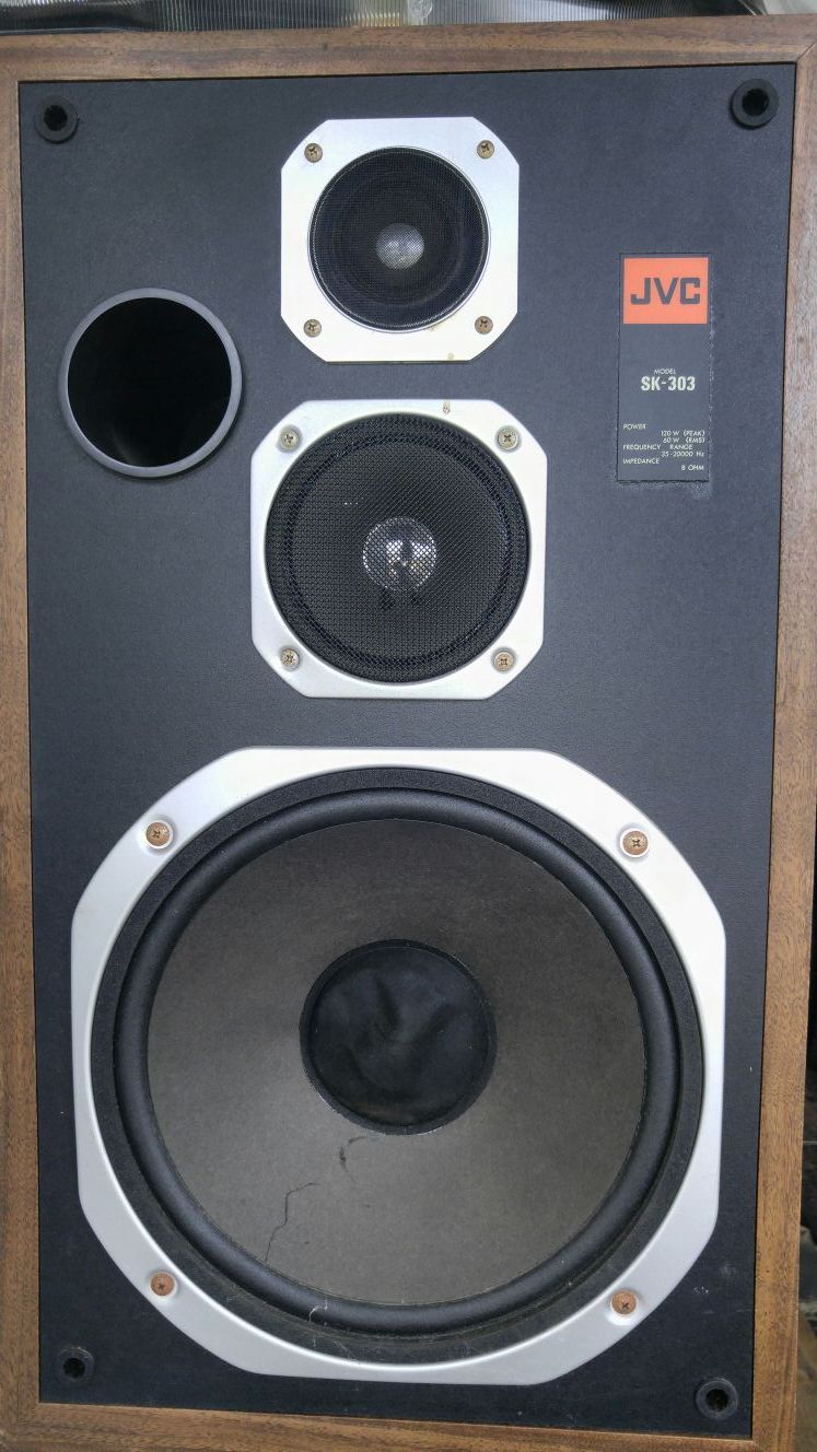 FREE!! Vintage JVC SK-303 home floor speakers (pair)